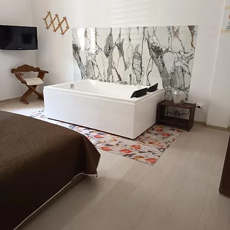 Casa Colombo Apartman *